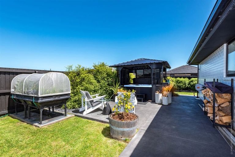 Photo of property in 37 Lucca Crescent, Rolleston, 7615