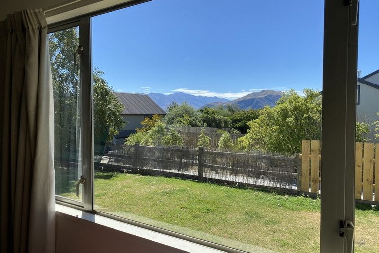 Photo of property in 81a Kings Drive, Wanaka, 9305