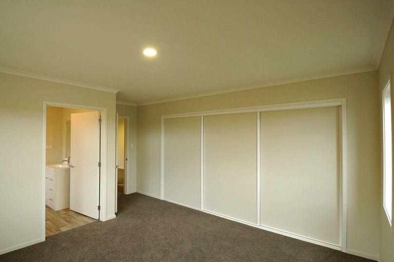 Photo of property in 31 Flint Road, Rolleston, 7614