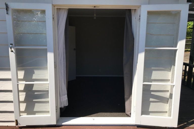 Photo of property in 35 Kauri Road, Whenuapai, Auckland, 0618