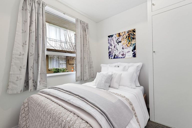 Photo of property in 2/73 Clare Road, St Albans, Christchurch, 8014