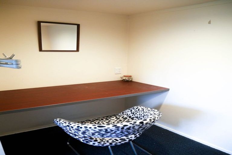 Photo of property in 38a/1 Norwood Road, Bayswater, Auckland, 0622