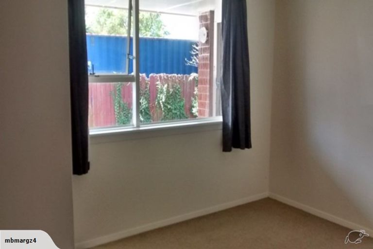 Photo of property in 2/294a Westminster Street, Mairehau, Christchurch, 8013