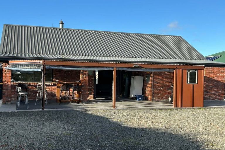 Photo of property in 35 Bernera Street, Karitane, Waikouaiti, 9471