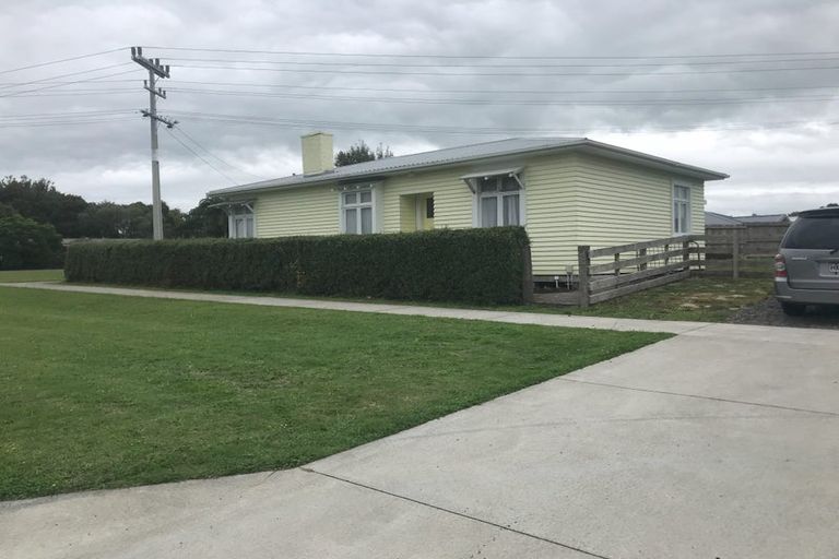 Photo of property in 77 Cordelia Street, Stratford, 4332