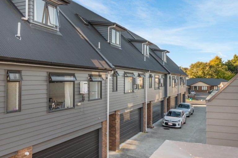 Photo of property in 15a Greensboro Street, Hamilton East, Hamilton, 3216