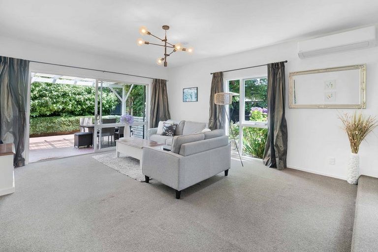 Photo of property in 7 Rachel Place, Avonhead, Christchurch, 8042