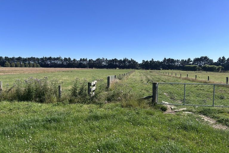 Photo of property in 126 Moore Road, Lorneville, Invercargill, 9874
