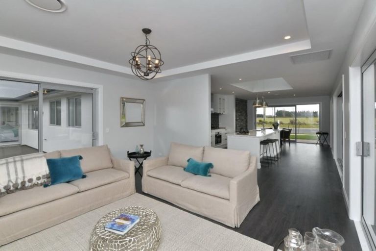 Photo of property in 560 East Maddisons Road, Rolleston, 7615