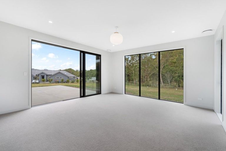 Photo of property in 9 Riverside Way, Clevedon, 2585