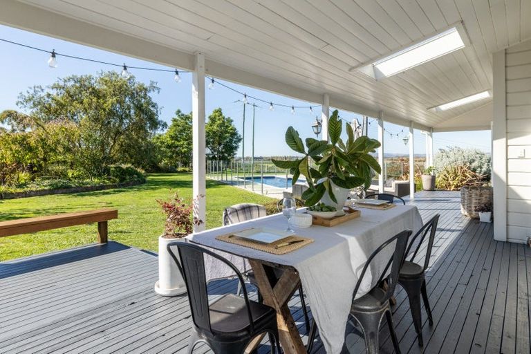 Photo of property in 20 Wheatley Road, Waiohiki, Napier, 4183