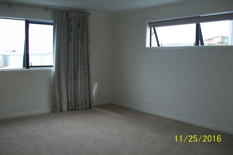 Photo of property in 16 Saltmarsh Road, Hobsonville, Auckland, 0616