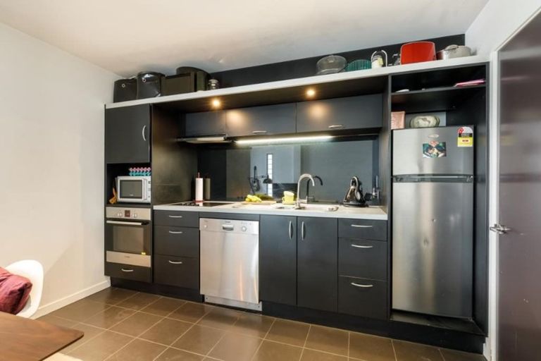 Photo of property in 4h/1 Hanson Street, Mount Cook, Wellington, 6021