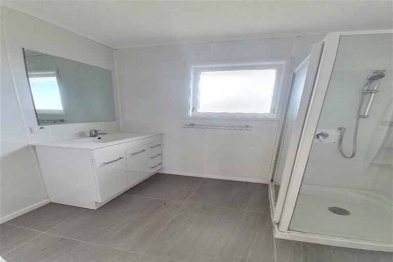 Photo of property in 313a Pakuranga Road, Pakuranga Heights, Auckland, 2010