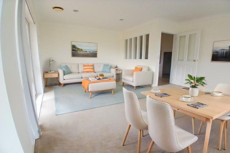Photo of property in 16 Imran Terrace, Khandallah, Wellington, 6035