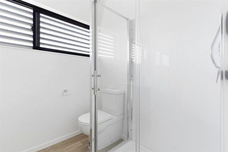 Photo of property in 40b Kenderdine Road, Papatoetoe, Auckland, 2025