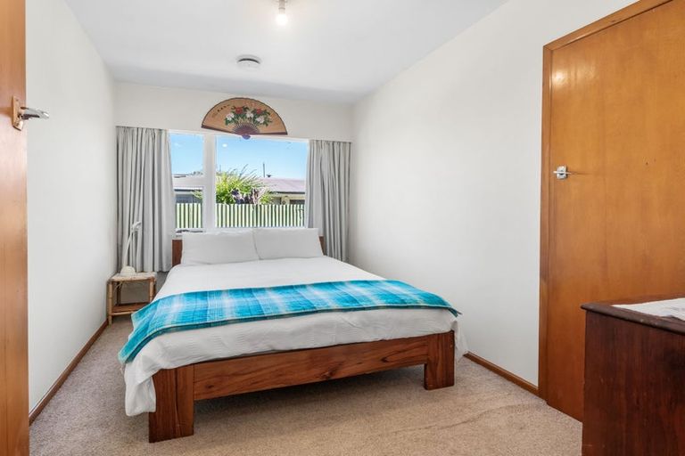 Photo of property in 2/151 Yaldhurst Road, Sockburn, Christchurch, 8042