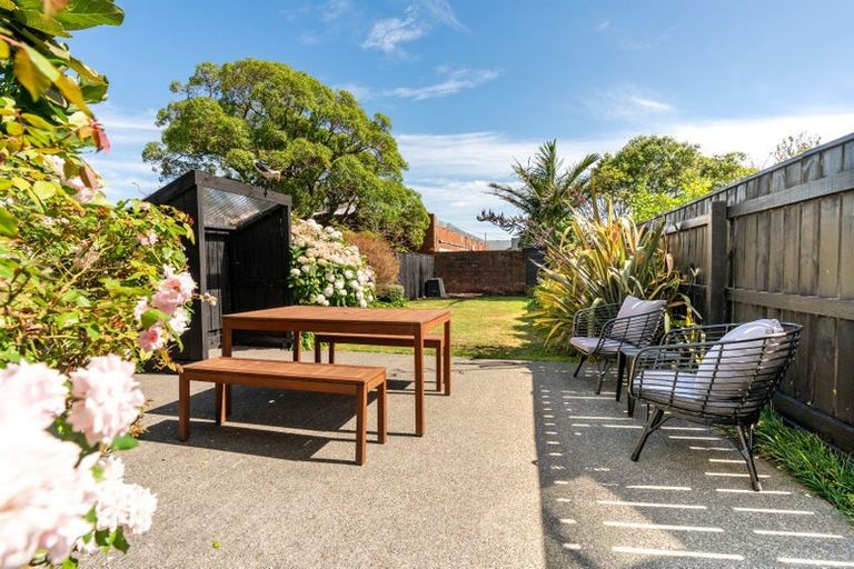 Photo of property in 19 Roy Street, Newtown, Wellington, 6021