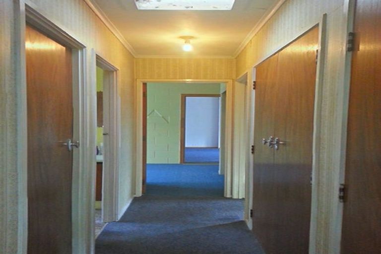 Photo of property in 2/63 High Road, Glenfield, Auckland, 0629