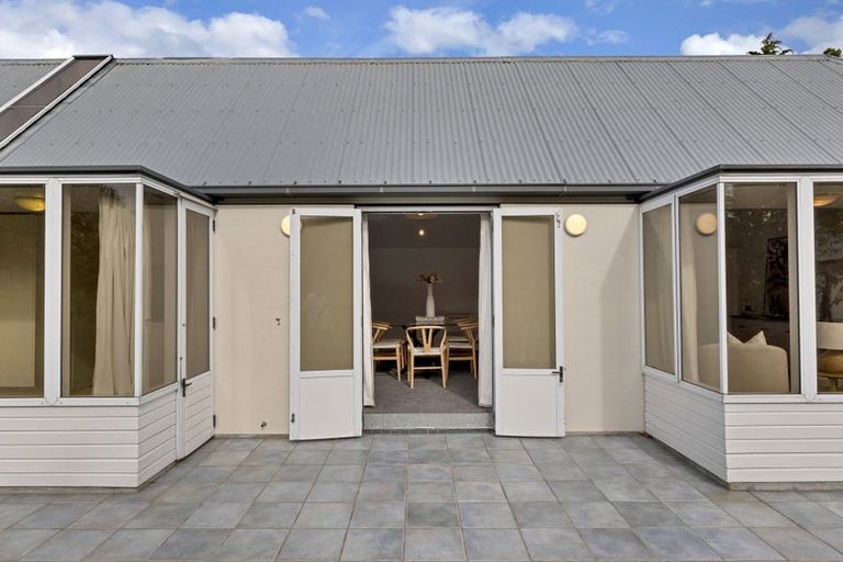 Photo of property in 24a Birdwood Avenue, Beckenham, Christchurch, 8023