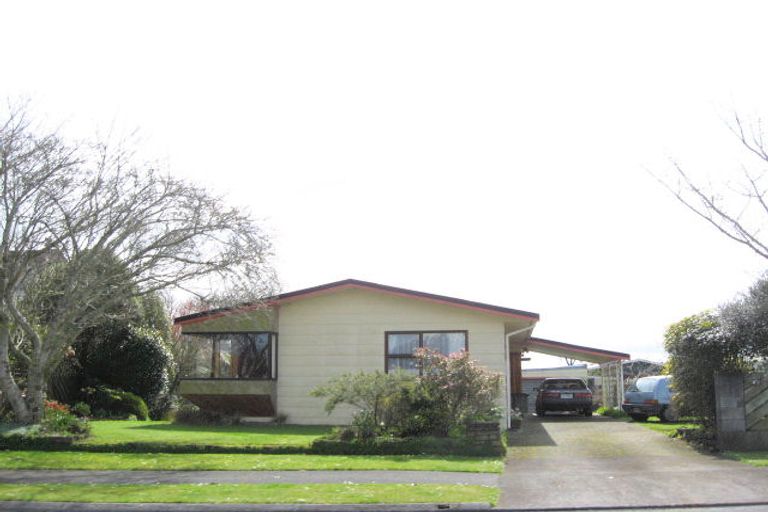 Photo of property in 65 Rewa Street, Inglewood, 4330