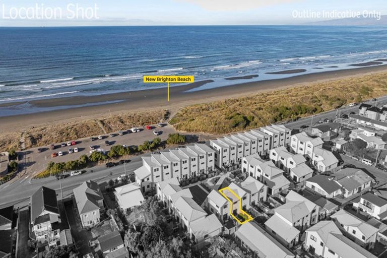 Photo of property in 12/231 Marine Parade, New Brighton, Christchurch, 8061
