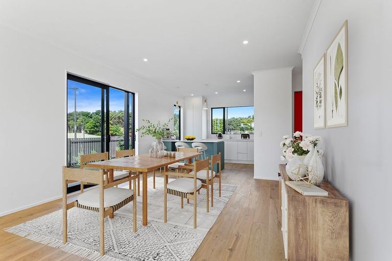 Photo of property in 3/241 Hill Road, The Gardens, Auckland, 2105