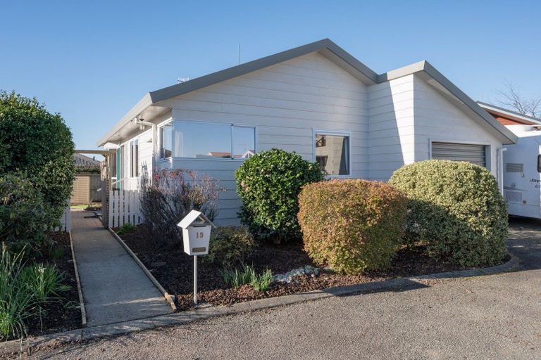 Photo of property in 19 Elmsdale Close, Richmond, 7020