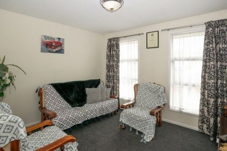 Photo of property in 17 Elzy Street, Blenheim, 7201