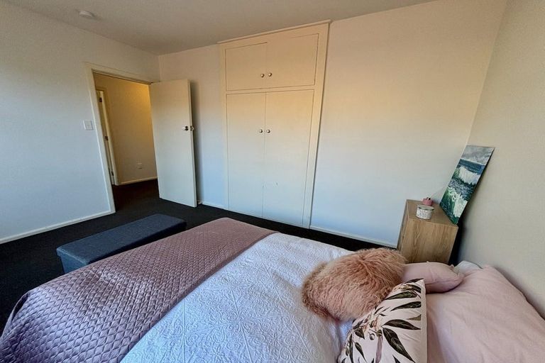 Photo of property in 14 Newbridge Place, Ilam, Christchurch, 8041