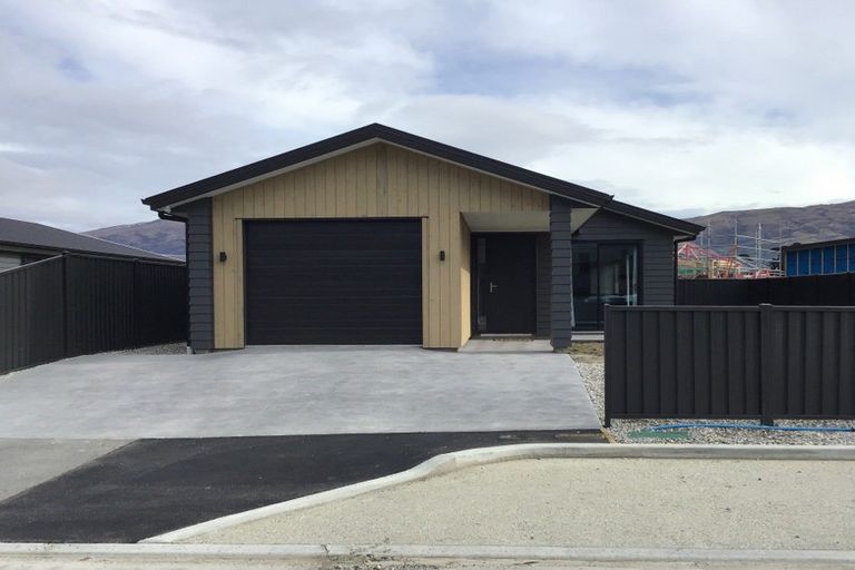 Photo of property in 6 Dawkins Street, Cromwell, 9310