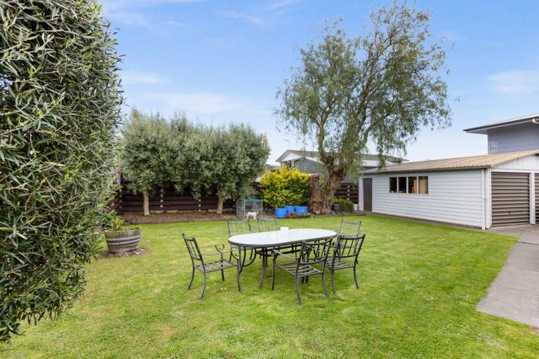 Photo of property in 463 Gloucester Street, Taradale, Napier, 4112