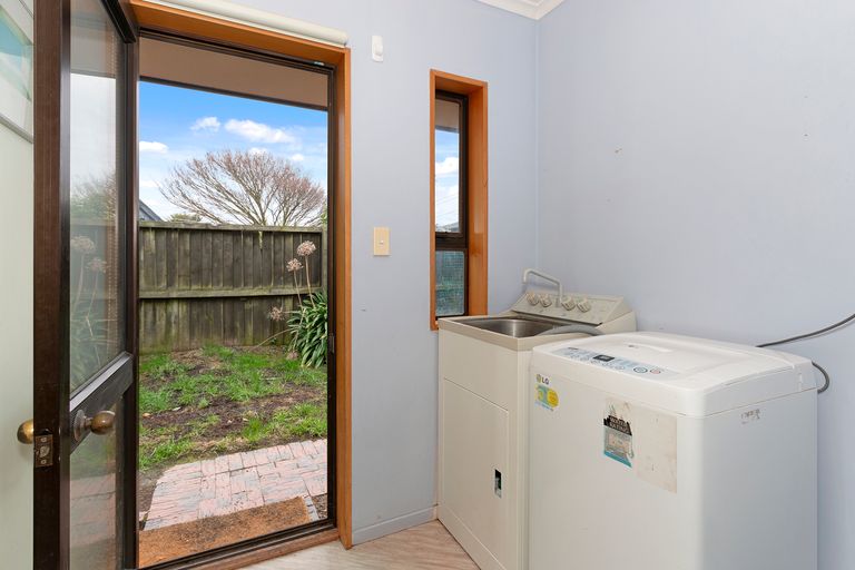 Photo of property in 57 Tennyson Street, Sydenham, Christchurch, 8023