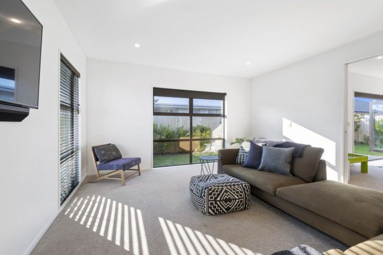 Photo of property in 18 Hillbourne Street, Halswell, Christchurch, 8025