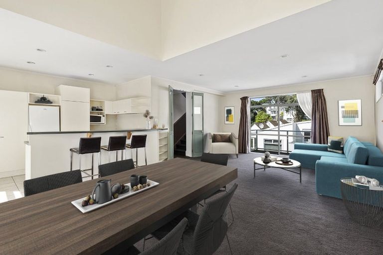 Photo of property in Fernhill Flats, 324u9 The Terrace, Te Aro, Wellington, 6011