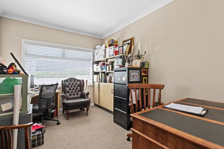 Photo of property in 46 Te Mata Road, Havelock North, 4130