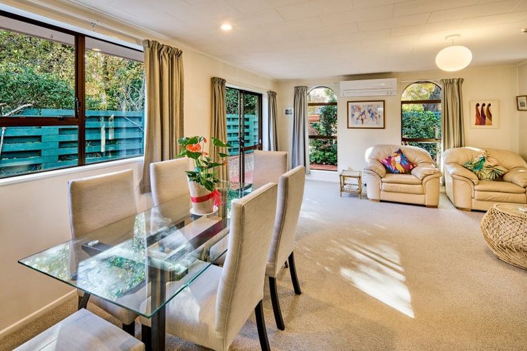 Photo of property in 4b Blundell Way, Heretaunga, Upper Hutt, 5018