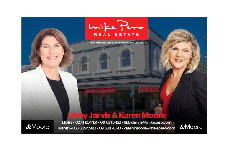 Photo of property in 10 Hei Esplanade, Whitianga, 3510