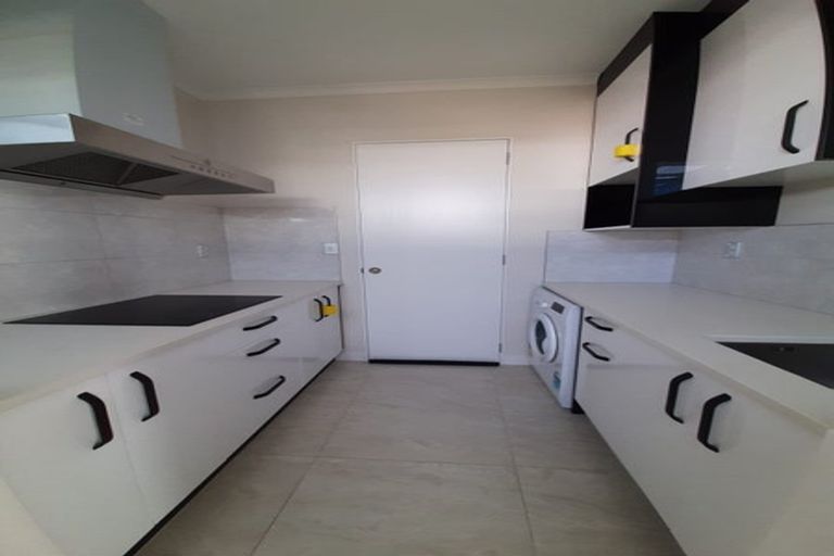 Photo of property in 21 Hakinakina Drive, Flat Bush, Auckland, 2019