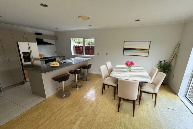 Photo of property in 8 Dapple Place, Flat Bush, Auckland, 2019