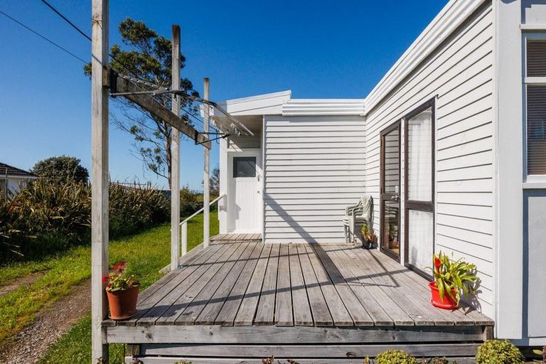 Photo of property in 10 Princess Street, Marton, 4710