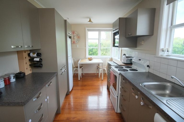 Photo of property in 11 Glynne Crescent, Spreydon, Christchurch, 8024