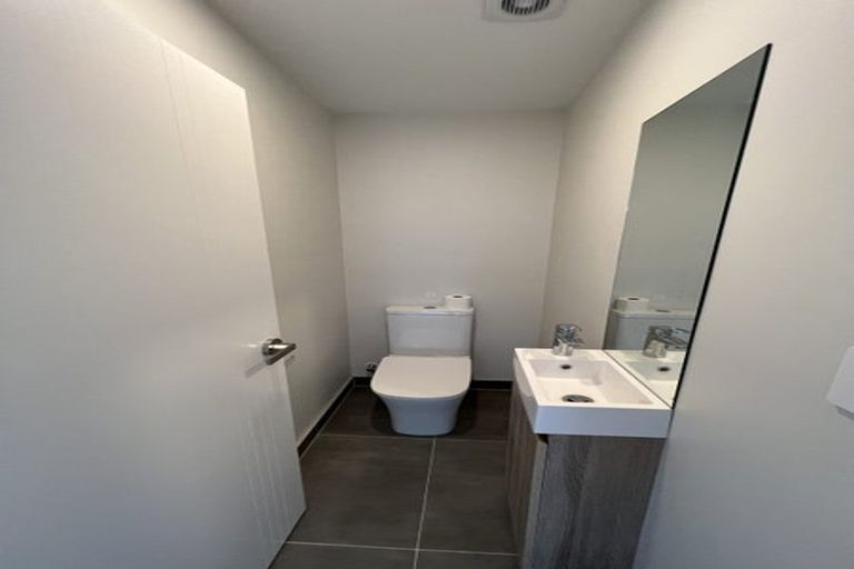 Photo of property in 4a Tudor Place, Mairangi Bay, Auckland, 0630