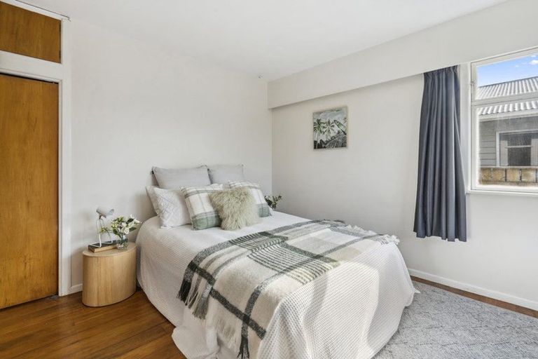 Photo of property in 16a Tirangi Road, Rongotai, Wellington, 6022