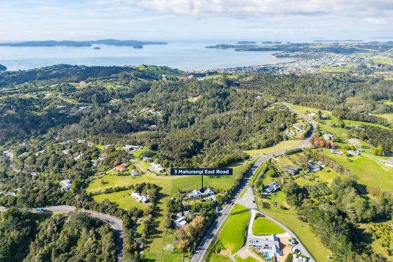 Photo of property in 3 Mahurangi East Road, Snells Beach, Warkworth, 0982