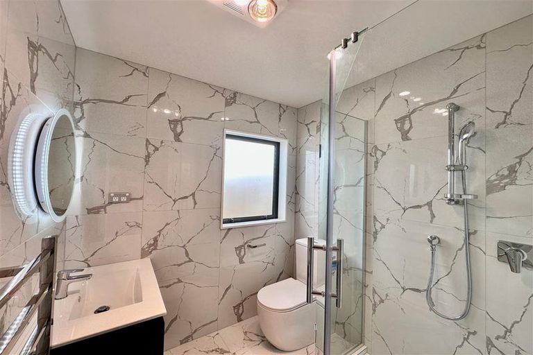 Photo of property in 26 John Gray Street, Papakura, 2110