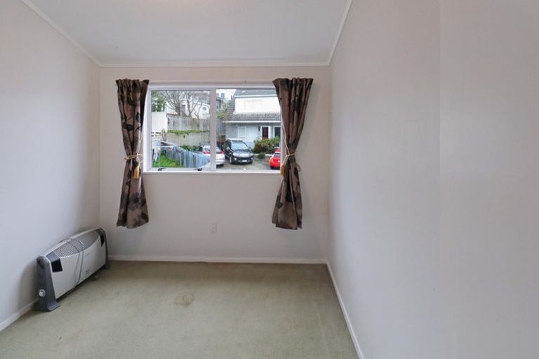 Photo of property in 52 Roxburgh Street, Mount Victoria, Wellington, 6011