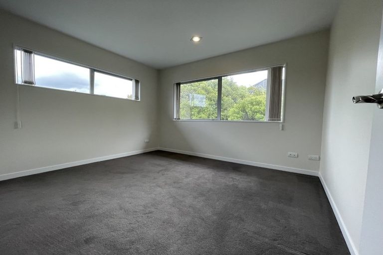 Photo of property in 13 Pin Oak Drive, Schnapper Rock, Auckland, 0632