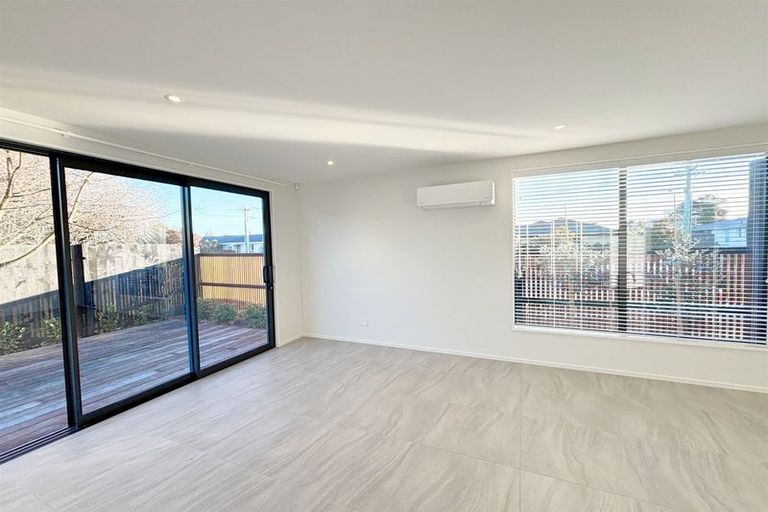 Photo of property in 202a Edgeware Road, Edgeware, Christchurch, 8013