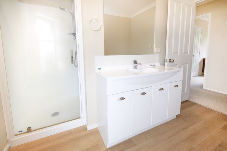 Photo of property in 138a Guppy Road, Taradale, Napier, 4112